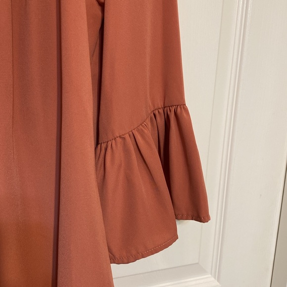 Burnt orange tunic with bell-sleeves - Picture 2 of 6